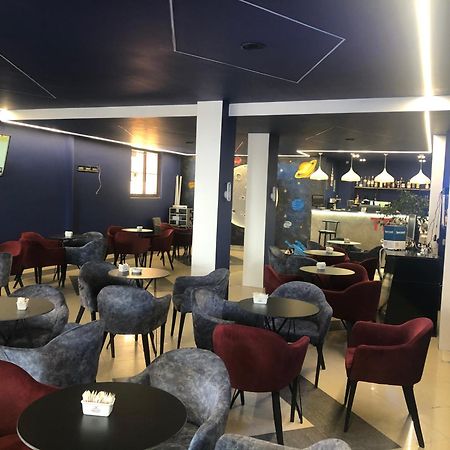 Vila Al3 Durrës Eksteriør bilde